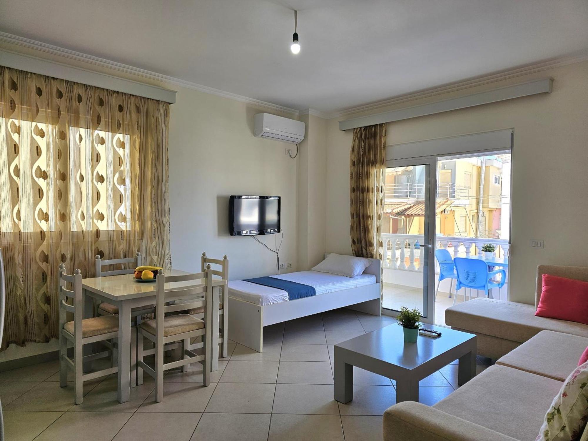 Happy Stay Eri Saranda Extérieur photo